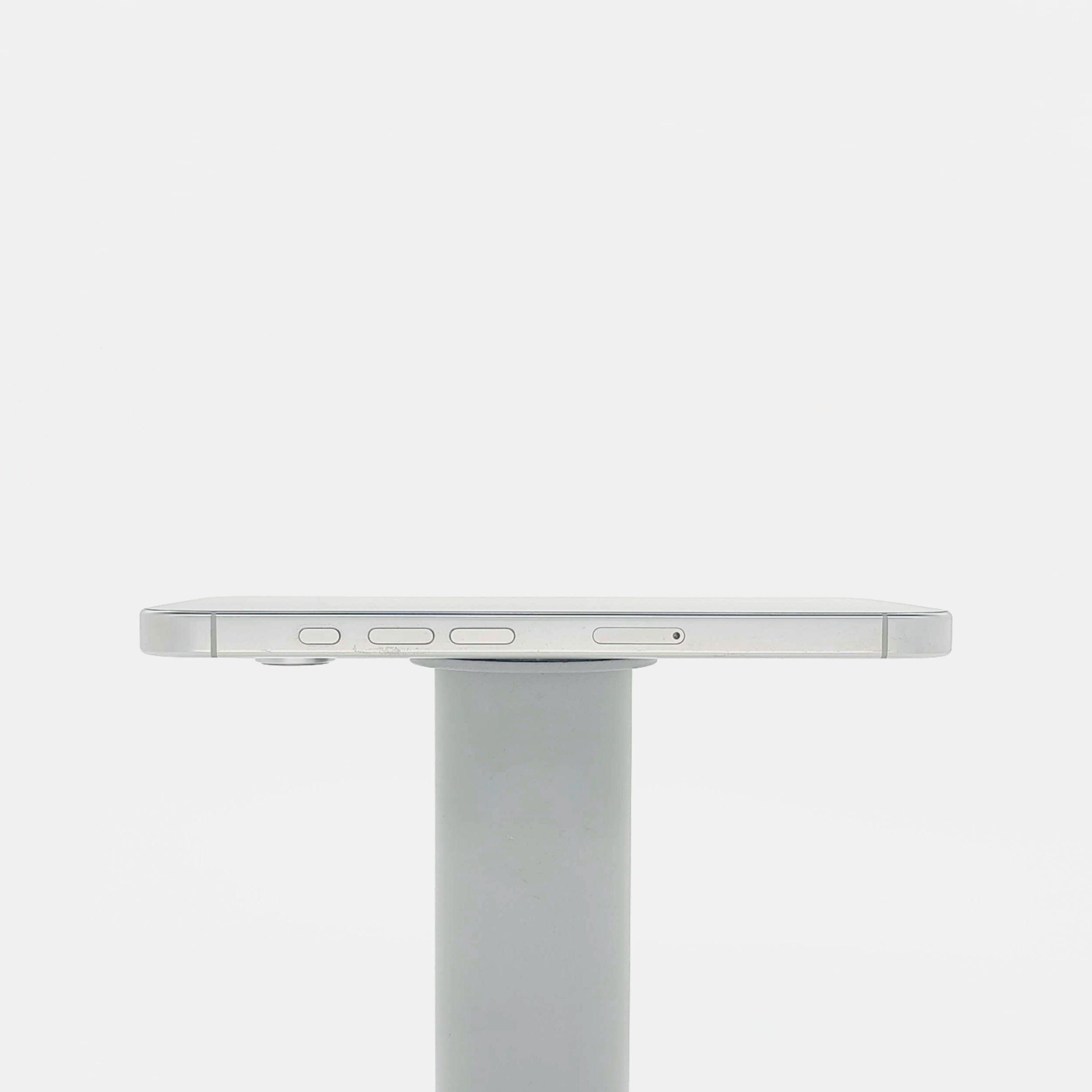 95新 Apple iPhone 16 Pro 128G 白色鈦金屬 中國大陸版