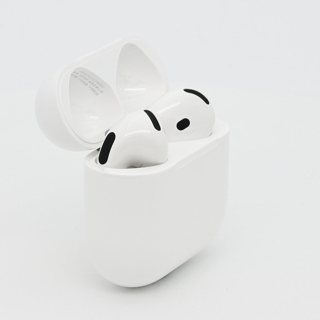 99新 Apple AirPods 4 (不支持主動降噪) 白色
