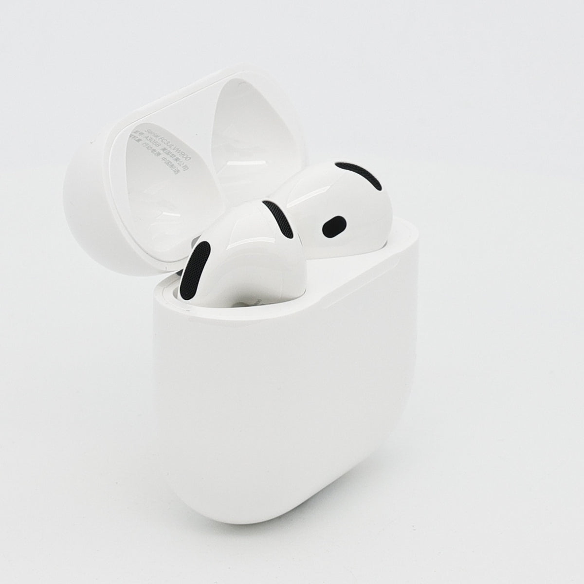 99新 Apple AirPods 4 (不支持主動降噪) 白色