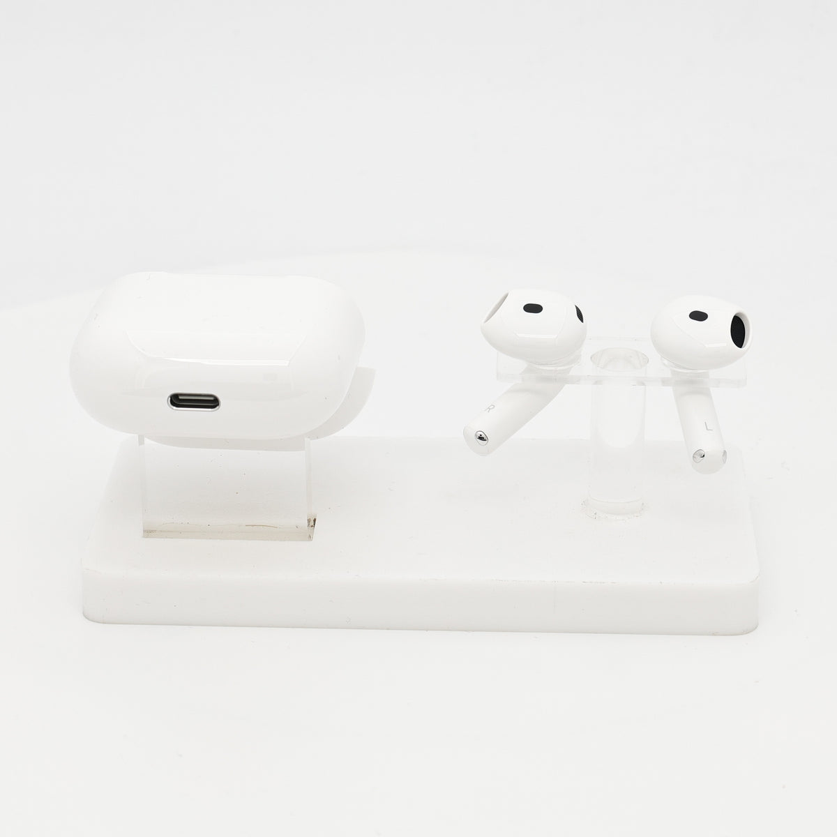 99新 Apple AirPods 5 白色