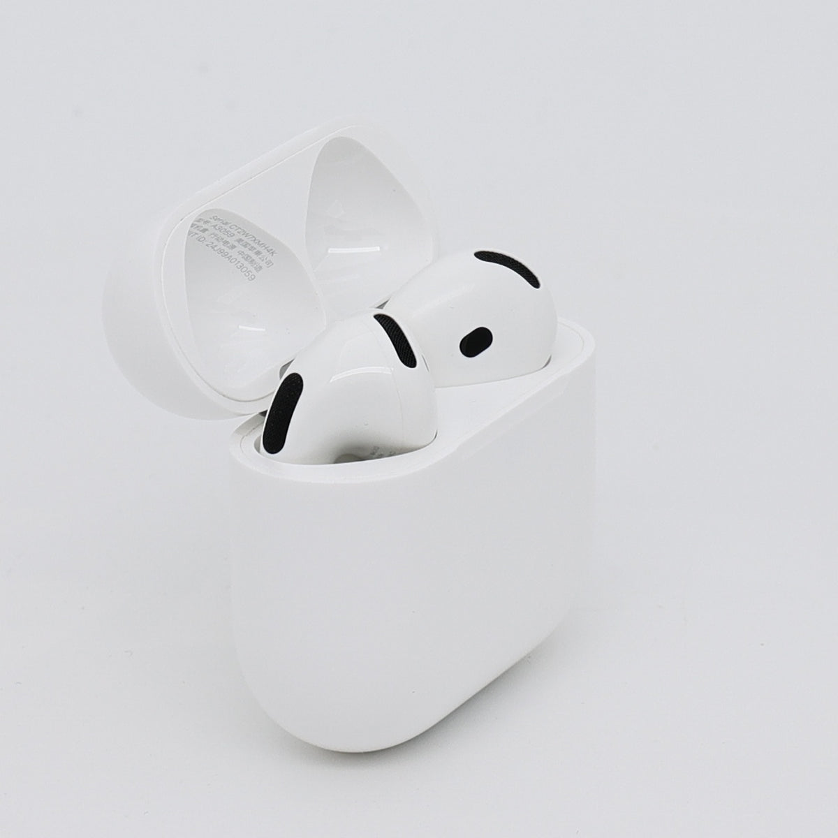 99新 Apple AirPods 4 (支持主動降噪) 白色