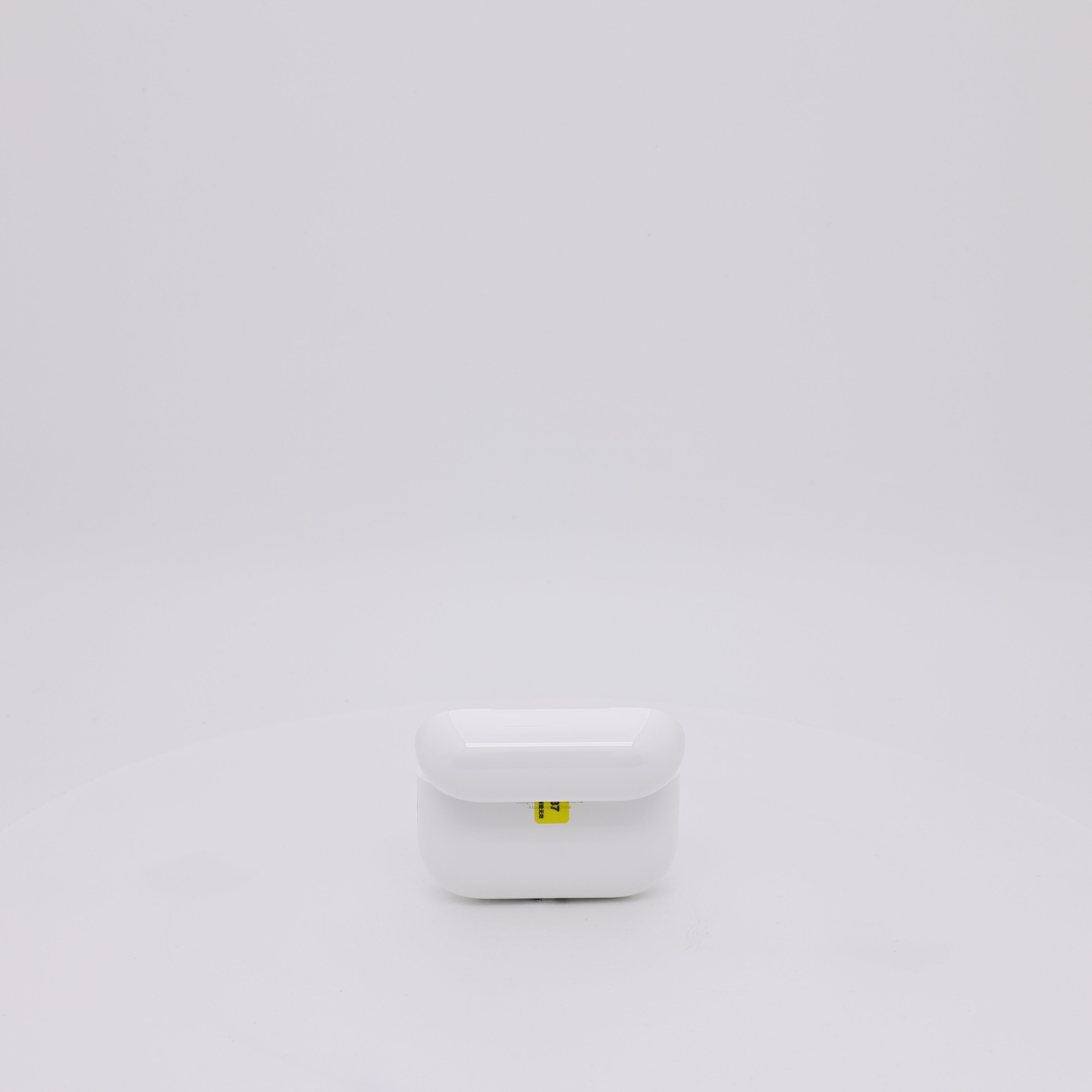 99新 Apple AirPods Pro 3 白色