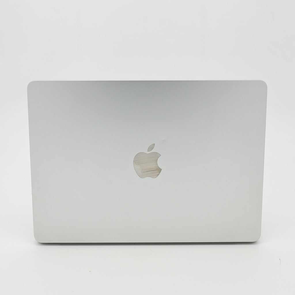 95新 Apple MacBook Air 22年 13寸 M2（8+10核） 8G RAM 512G SSD 銀色