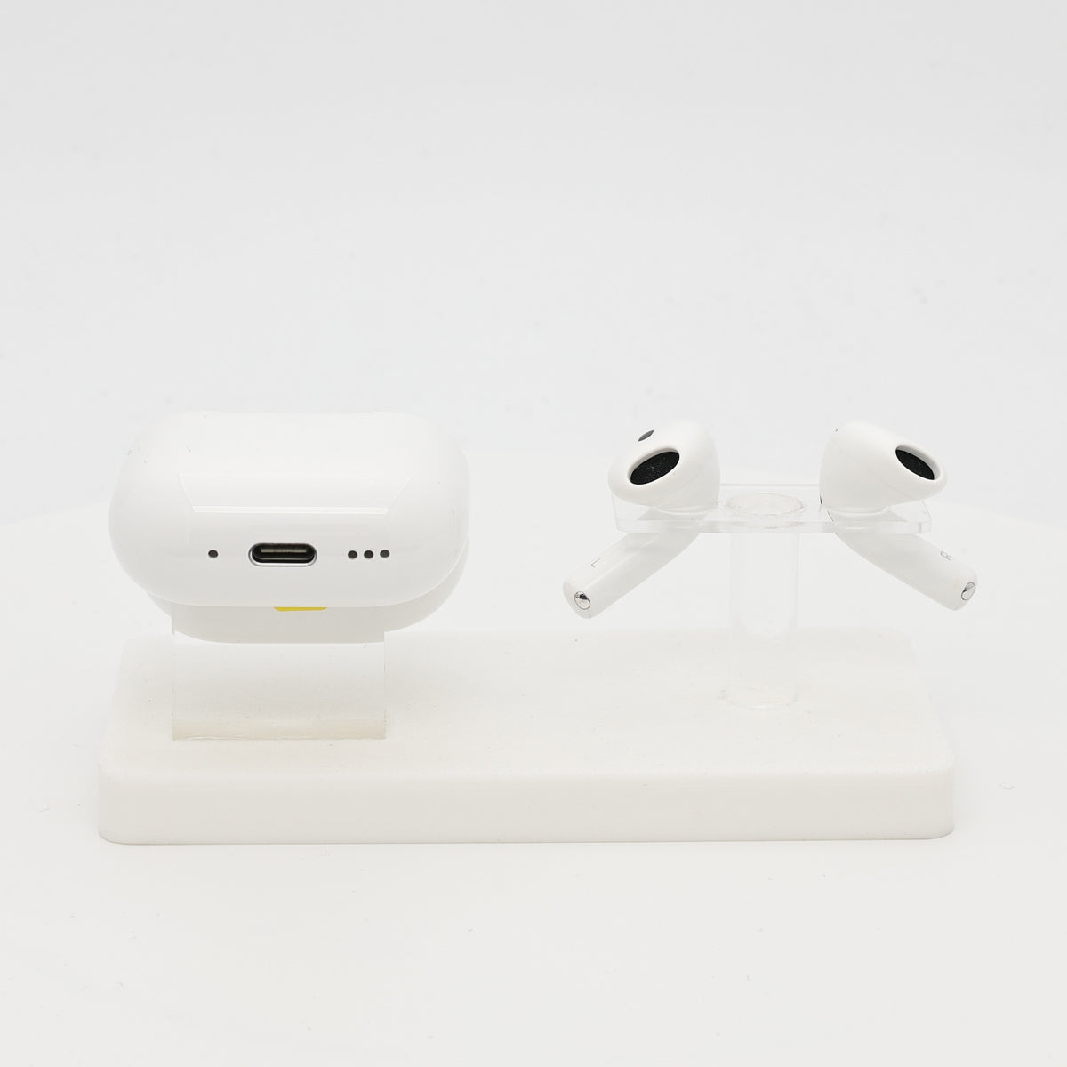 99新 Apple AirPods 4 (支持主動降噪) 白色