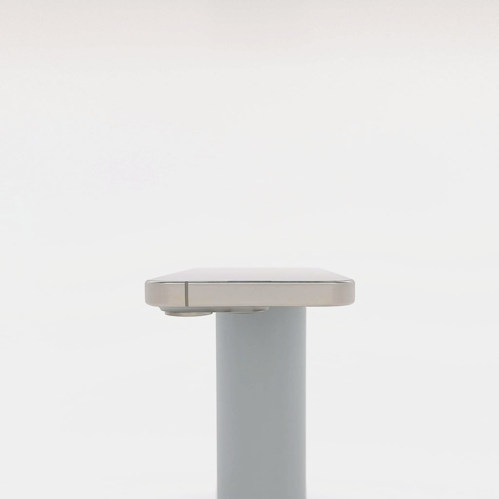 95新 Apple iPhone 15 Pro 128G 原色鈦金屬 中國大陸版