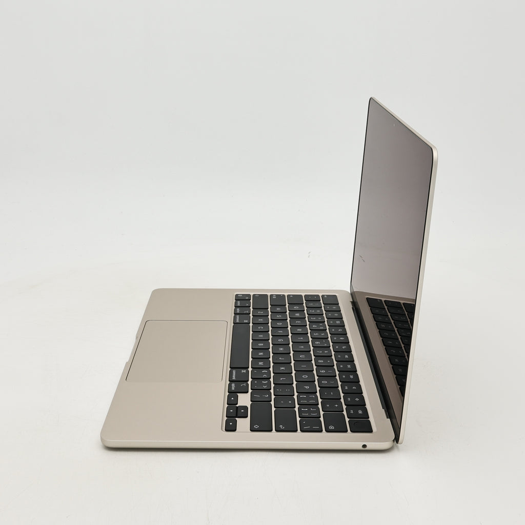 95新 Apple MacBook Air 24年 13寸 M3（8+8核） 8G RAM 256G SSD 星光色