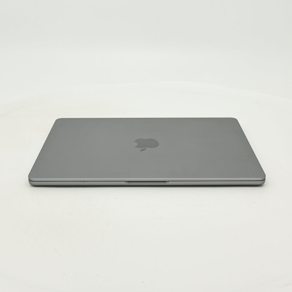 99新 Apple MacBook Air 22年 13寸 M2（8+10核） 8G RAM 512G SSD 深空灰色