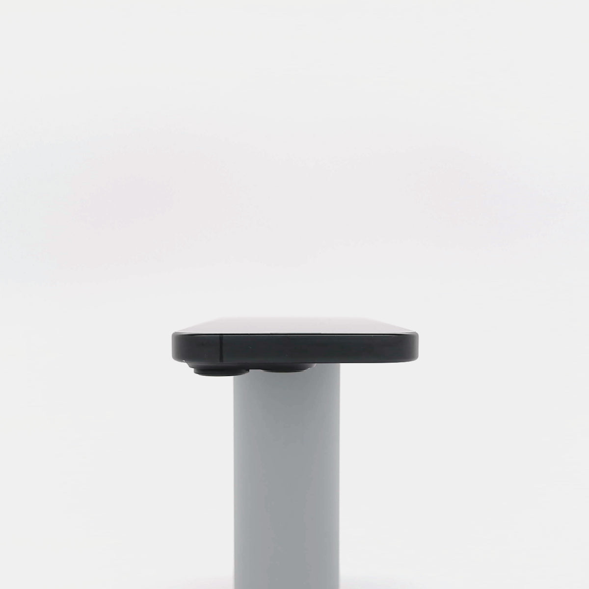 95新 Apple iPhone 16 Pro 128G 黑色鈦金屬 中國大陸版