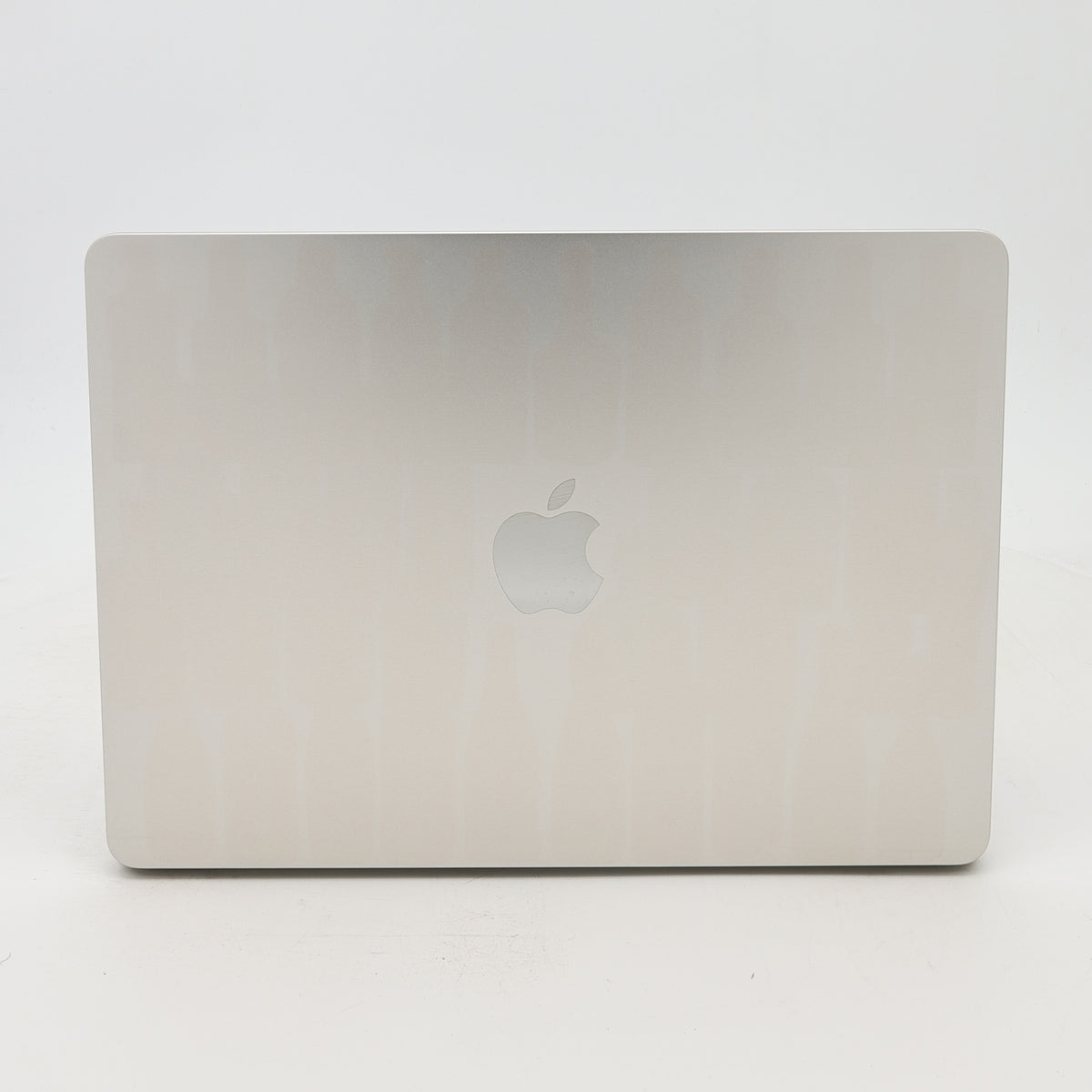 95新 Apple MacBook Air 22年 13寸 M2（8+8核） 16G RAM 256G SSD 銀色