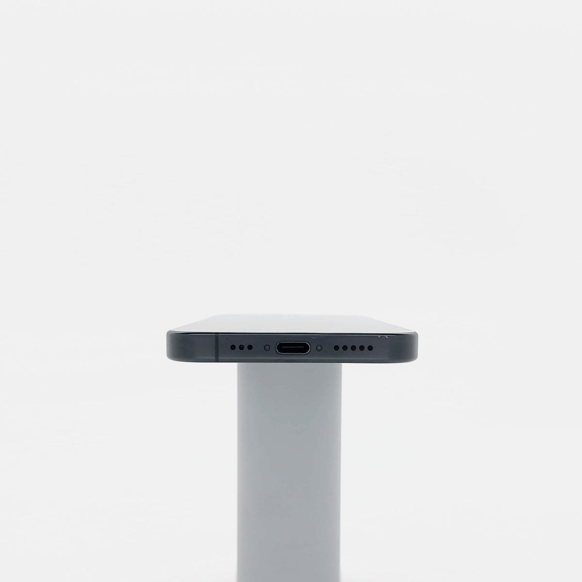 95新 Apple iPhone 16 Pro 128G 黑色鈦金屬 中國大陸官換機