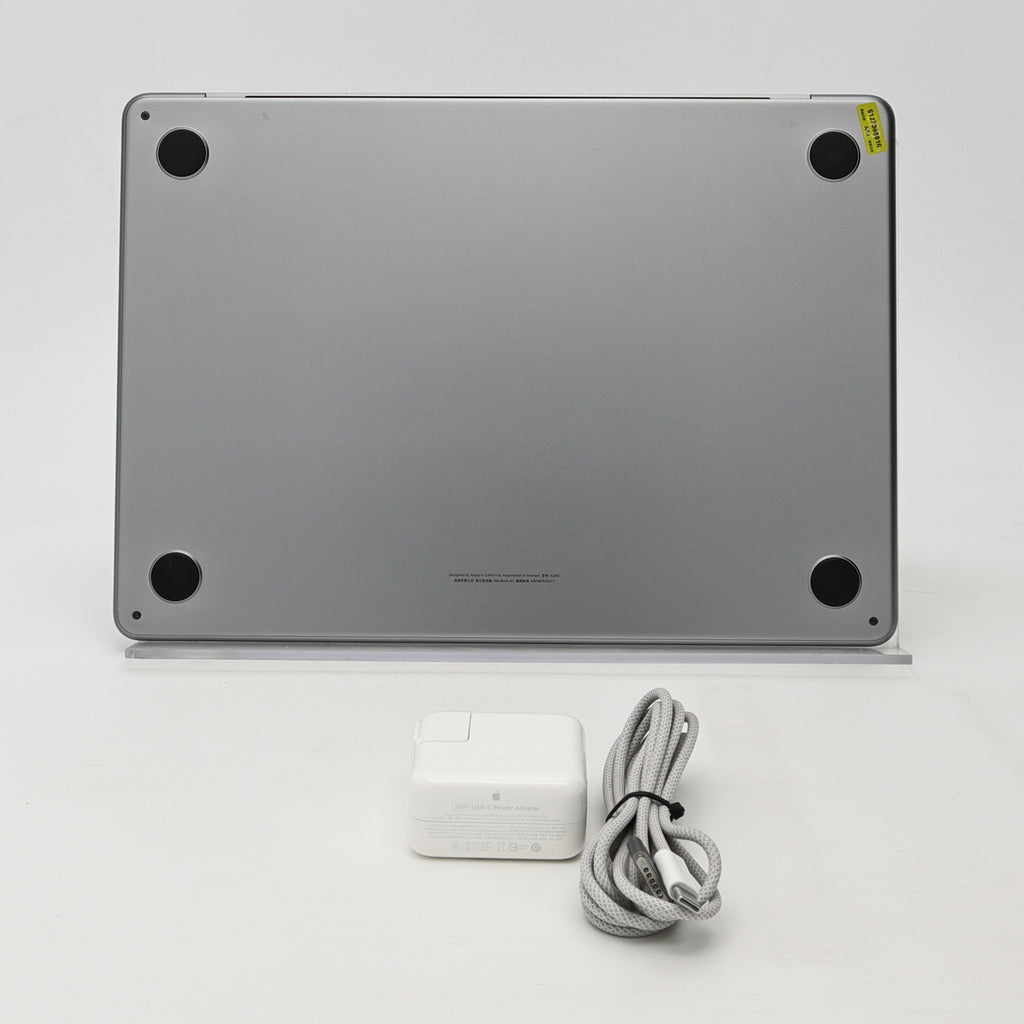 99新 Apple MacBook Air 22年 13寸 M2（8+8核） 16G RAM 256G SSD 深空灰色