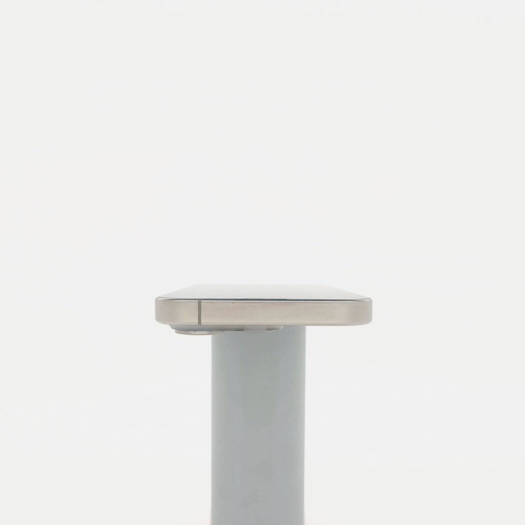 95新 Apple iPhone 15 Pro 128G 原色鈦金屬 中國大陸版