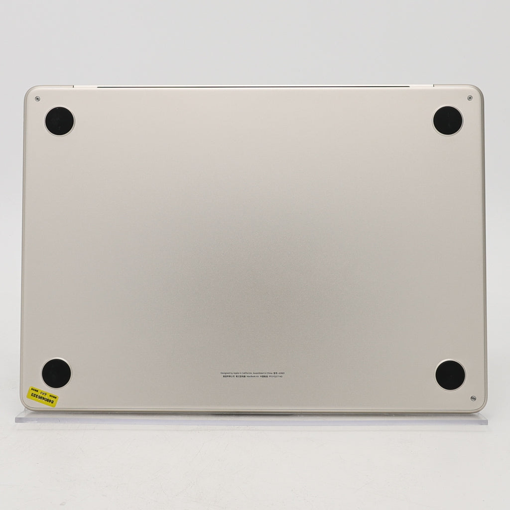 95新 Apple MacBook Air 22年 13寸 M2（8+8核） 8G RAM 256G SSD 星光色