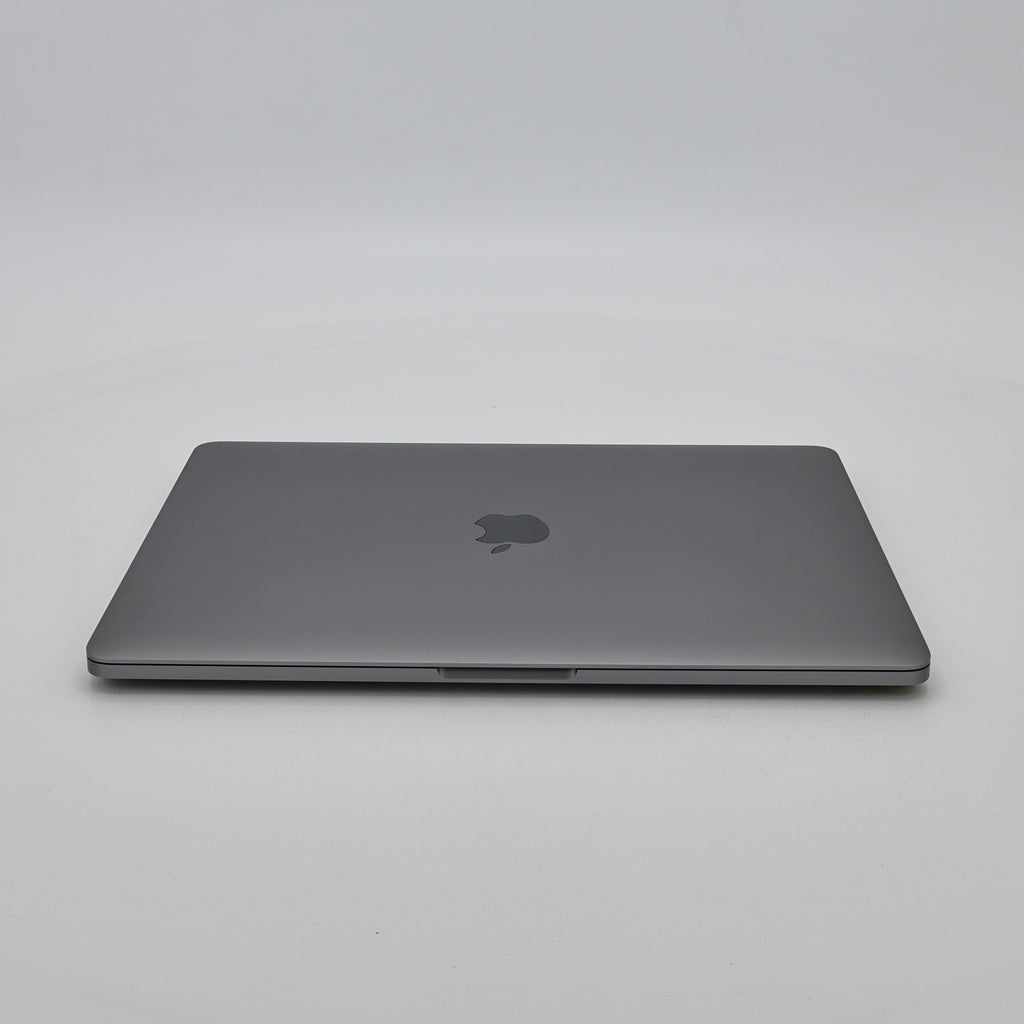 99新 Apple MacBook Pro 22年 13寸 M2（8+10核） 8G RAM 512G SSD 深空灰色