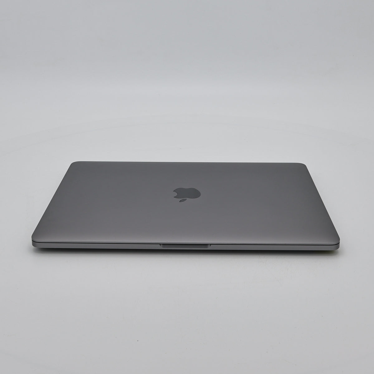 99新 Apple MacBook Pro 22年 13寸 M2（8+10核） 8G RAM 512G SSD 深空灰色