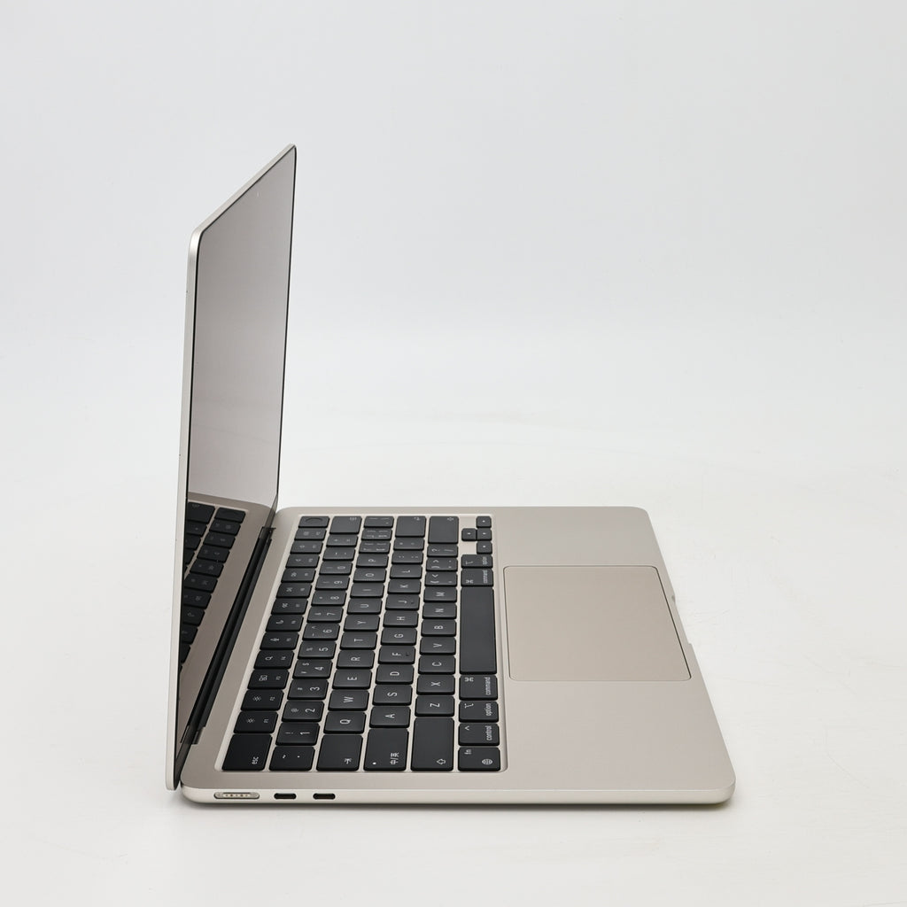 95新 Apple MacBook Air 22年 13寸 M2（8+8核） 8G RAM 256G SSD 星光色
