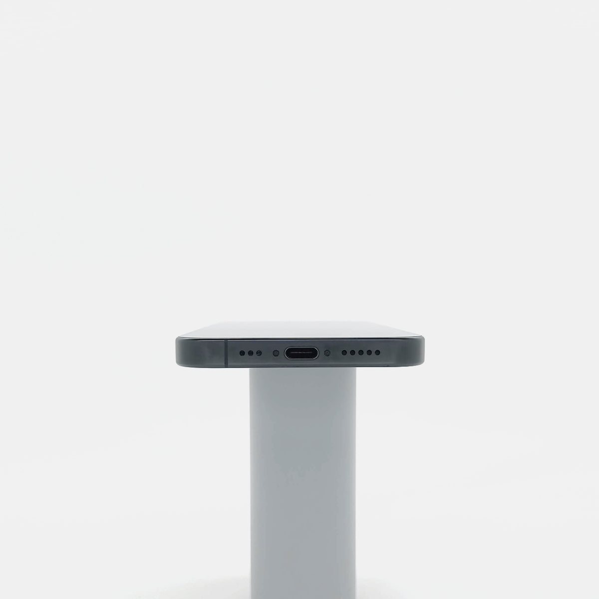95新 Apple iPhone 16 Pro 128G 黑色鈦金屬 中國大陸版