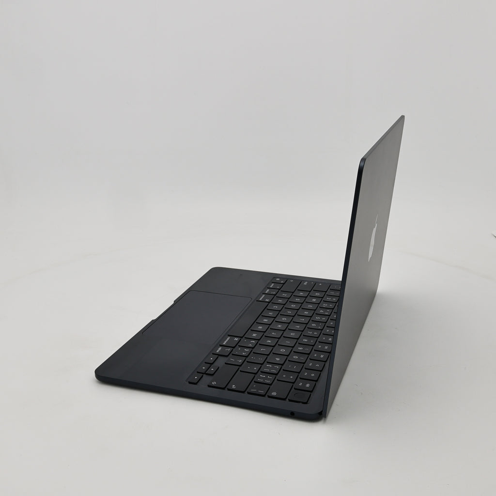 95新 Apple MacBook Air 22年 13寸 M2（8+8核） 8G RAM 256G SSD 午夜色