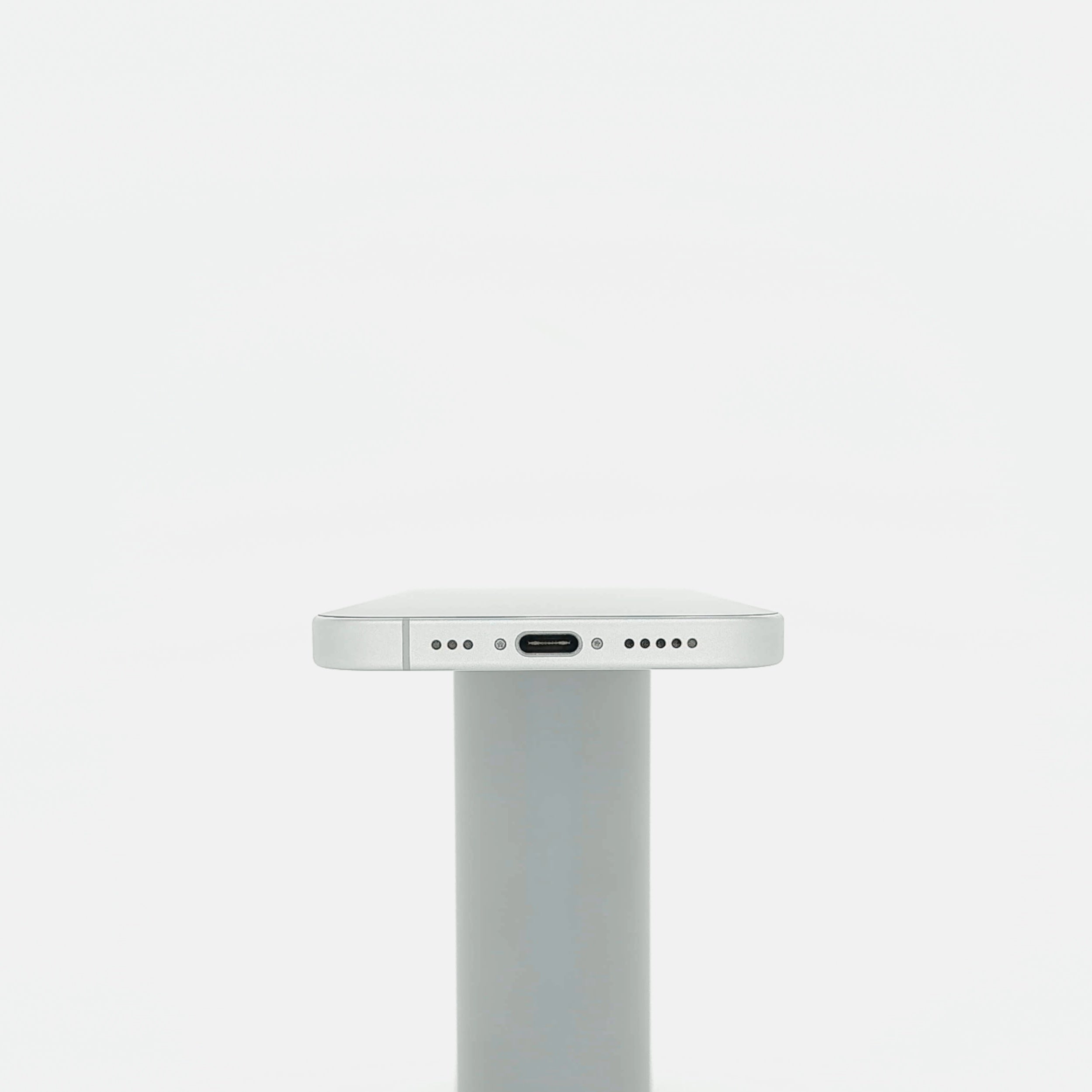 95新 Apple iPhone 16 256G 白色 中國大陸版