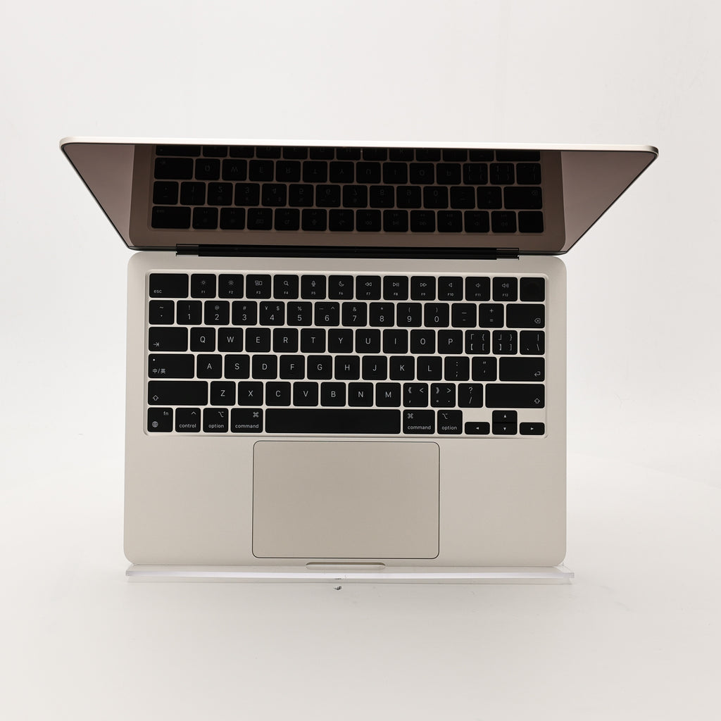 95新 Apple MacBook Air 22年 13寸 M2（8+10核） 8G RAM 512G SSD 星光色