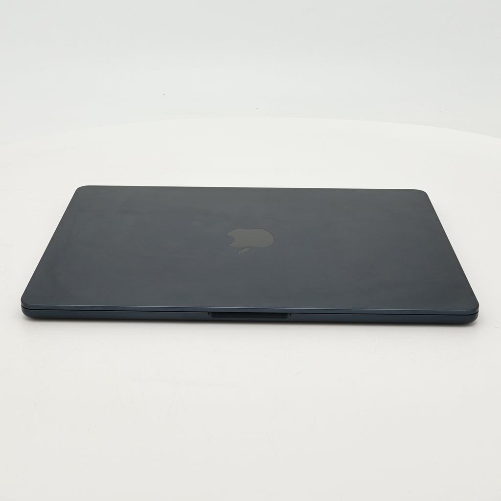 99新 Apple MacBook Air 24年 13寸 M3（8+8核） 8G RAM 256G SSD 午夜色