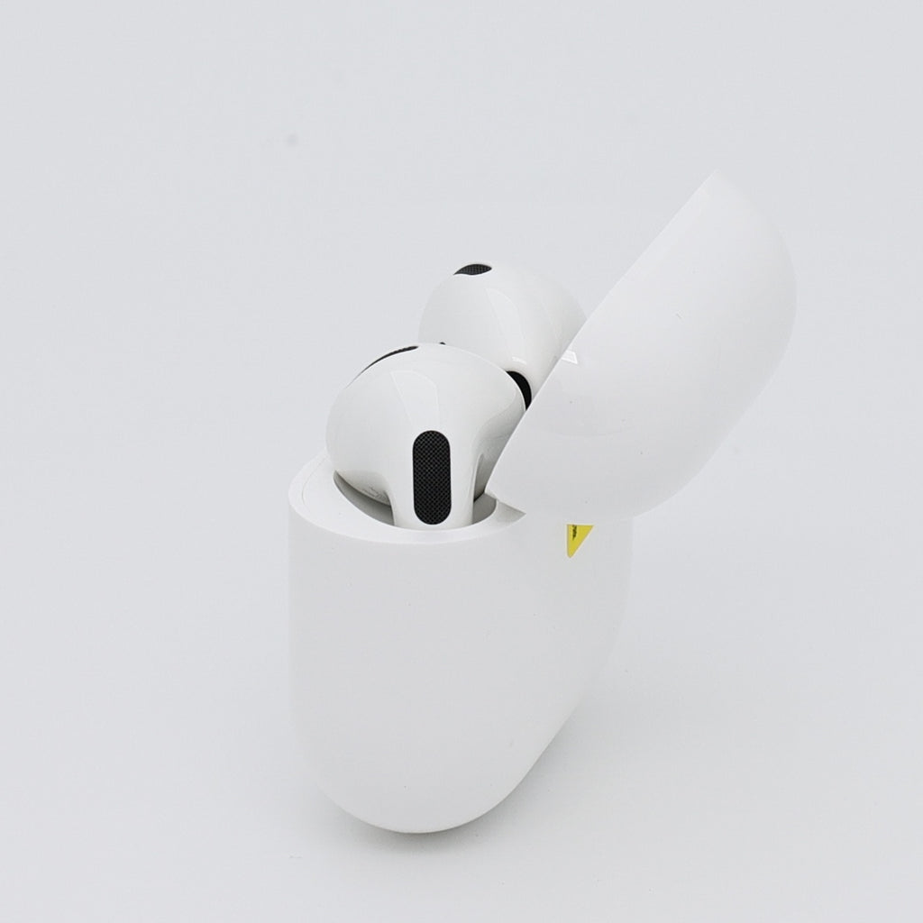 99新 Apple AirPods 5 白色