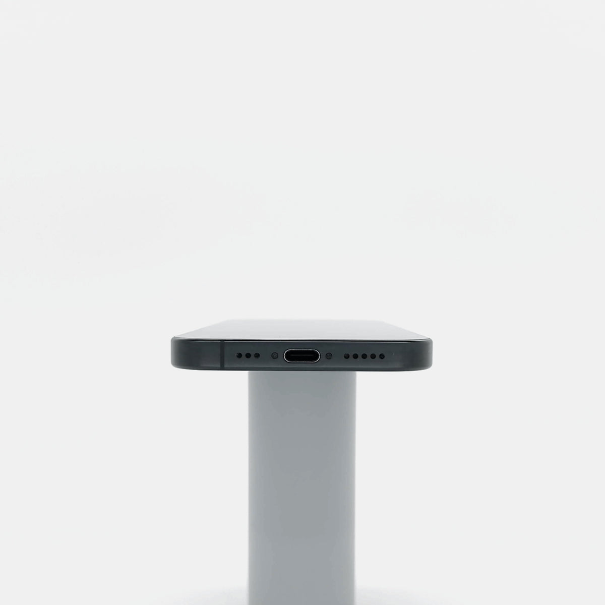95新 Apple iPhone 16 Pro 128G 黑色鈦金屬 中國大陸版