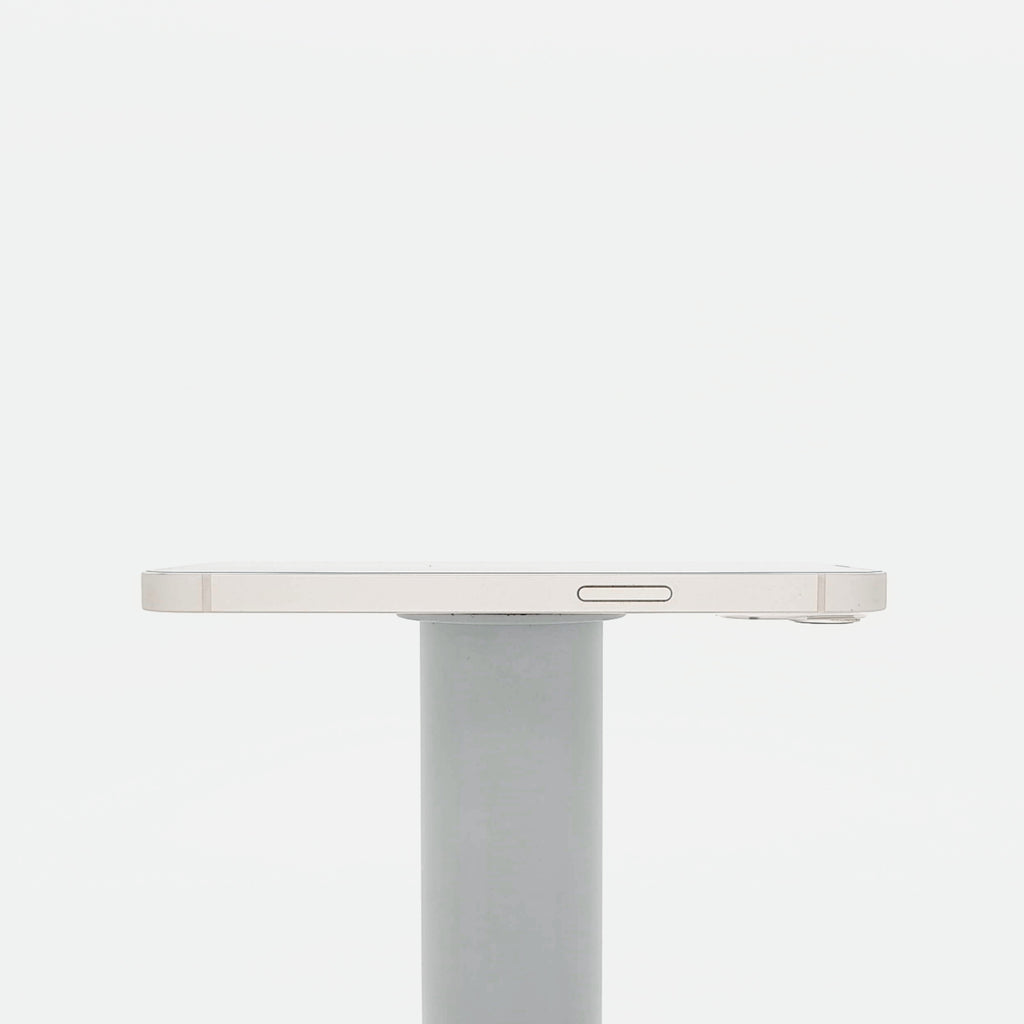 95新 Apple iPhone 13 256G 星光色 中國大陸版