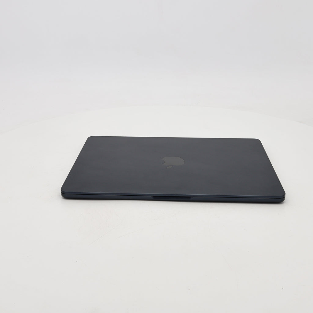 99新 Apple MacBook Air 22年 13寸 M2（8+8核） 8G RAM 256G SSD 午夜色
