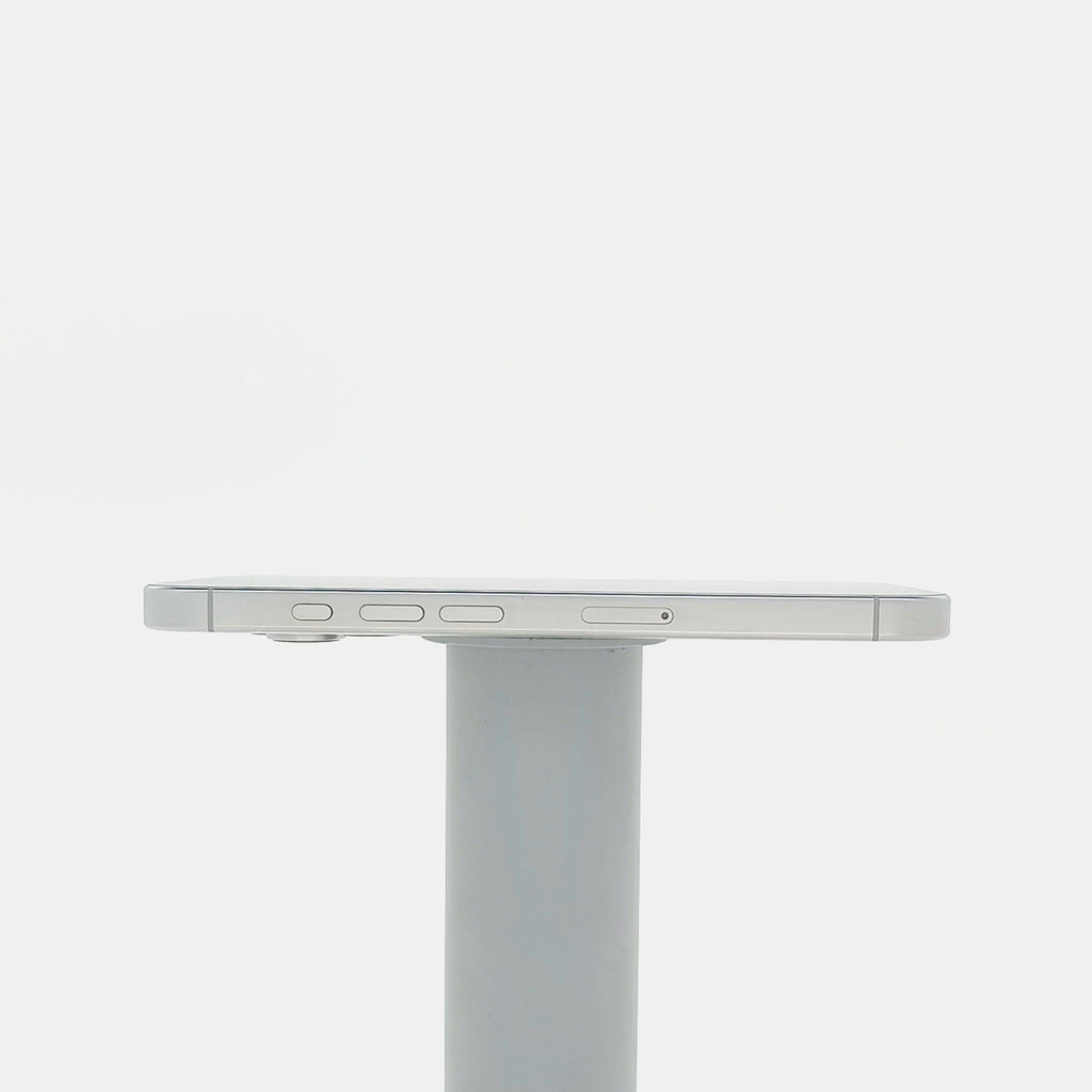 99新 Apple iPhone 16 Pro 128G 白色鈦金屬 中國大陸版