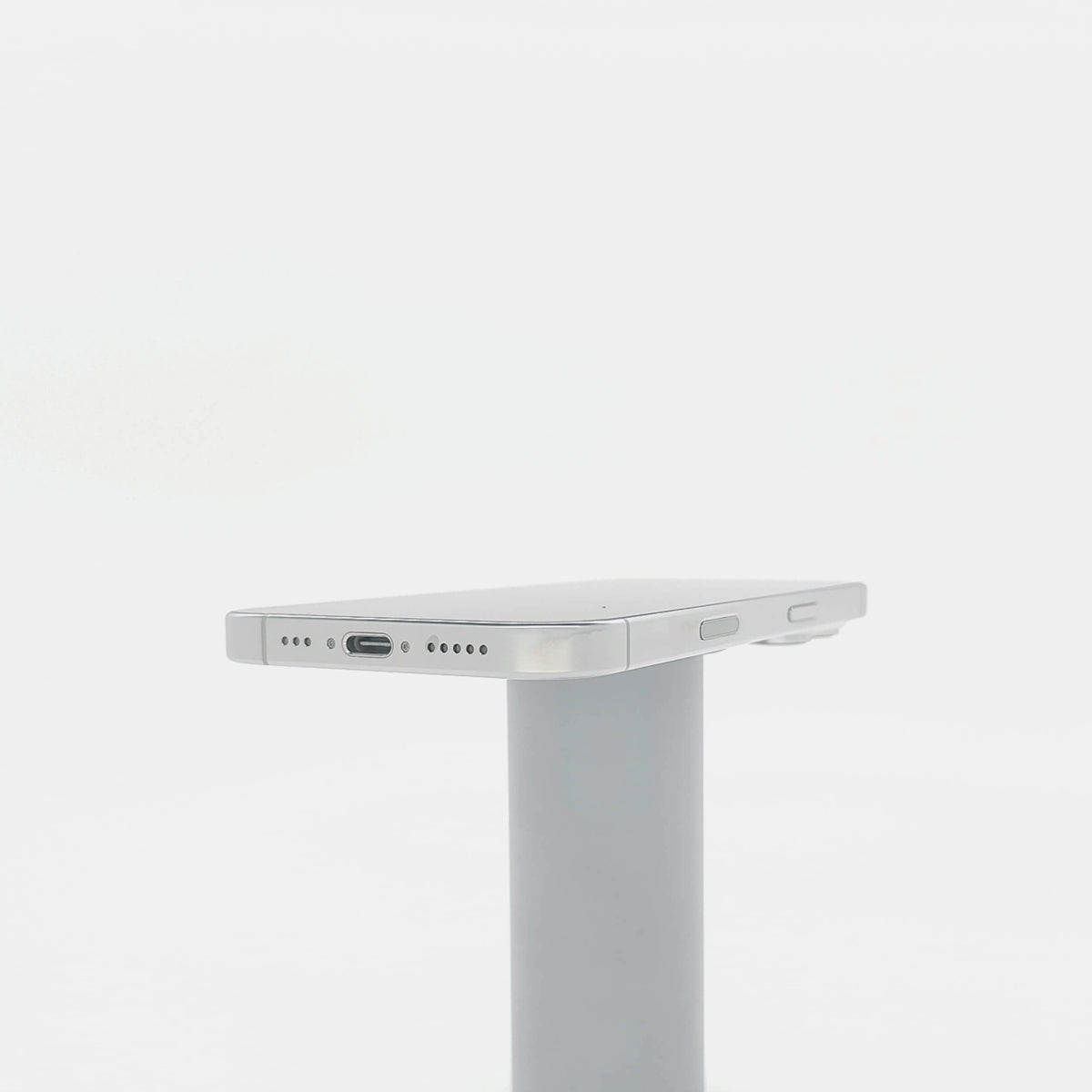 95新 Apple iPhone 16 Pro 128G 白色鈦金屬 中國大陸版