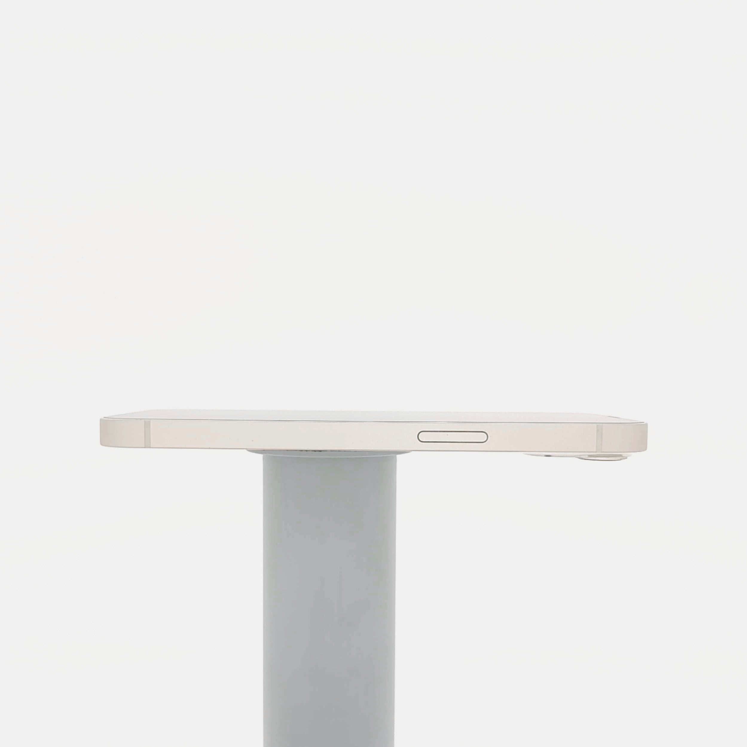 95新 Apple iPhone 13 256G 星光色 中國大陸版