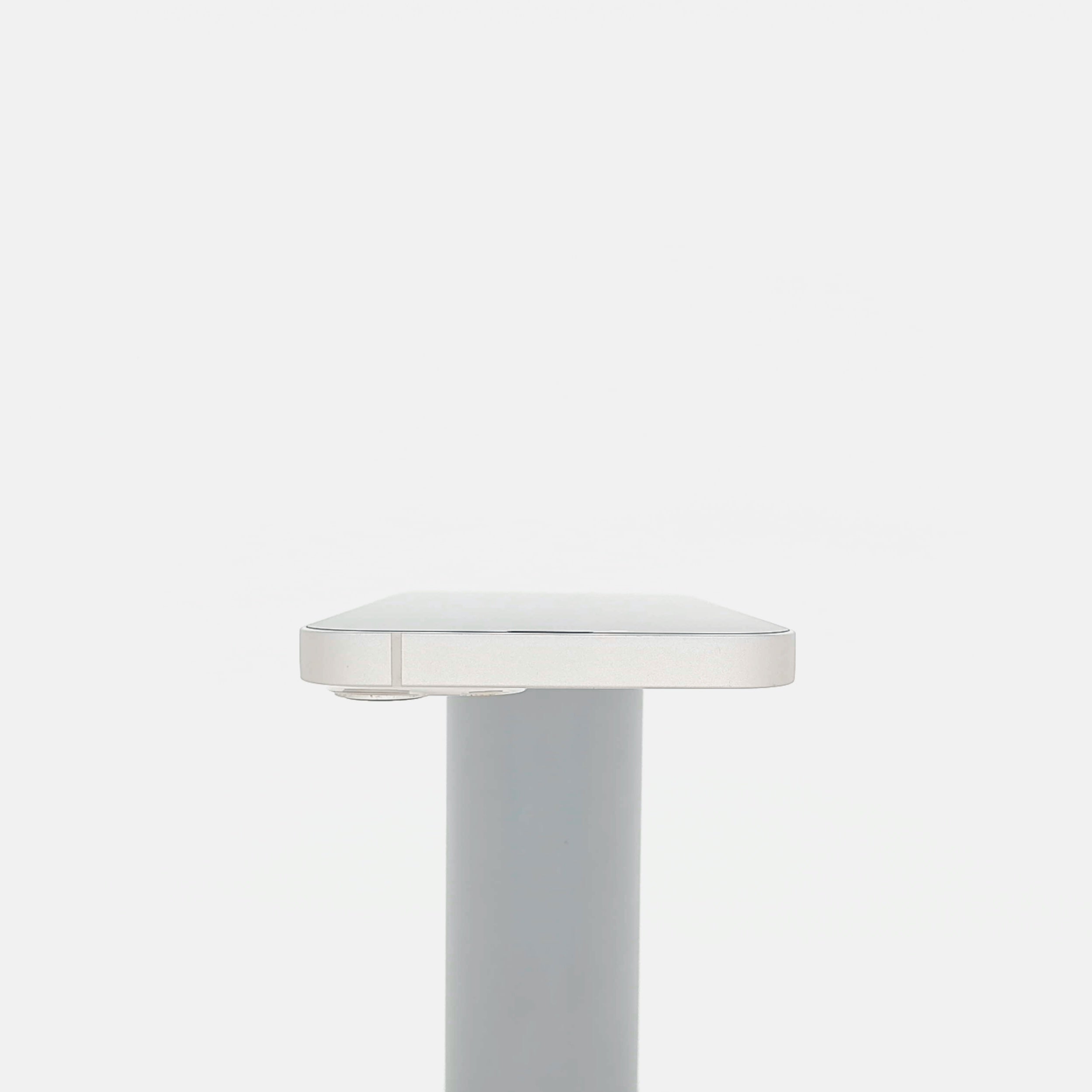 95新 Apple iPhone 13 128G 星光色 中國大陸版