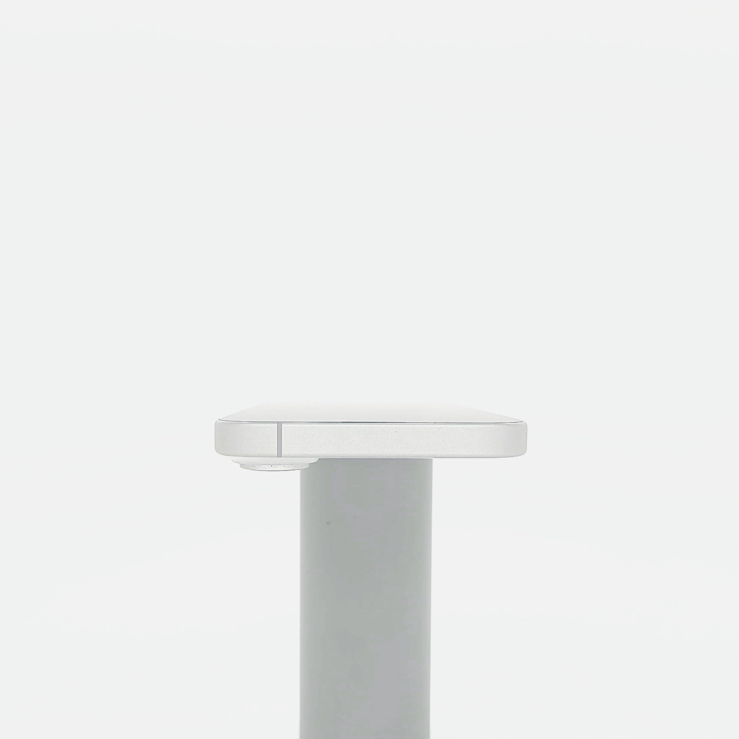 95新 Apple iPhone 16 256G 白色 中國大陸版