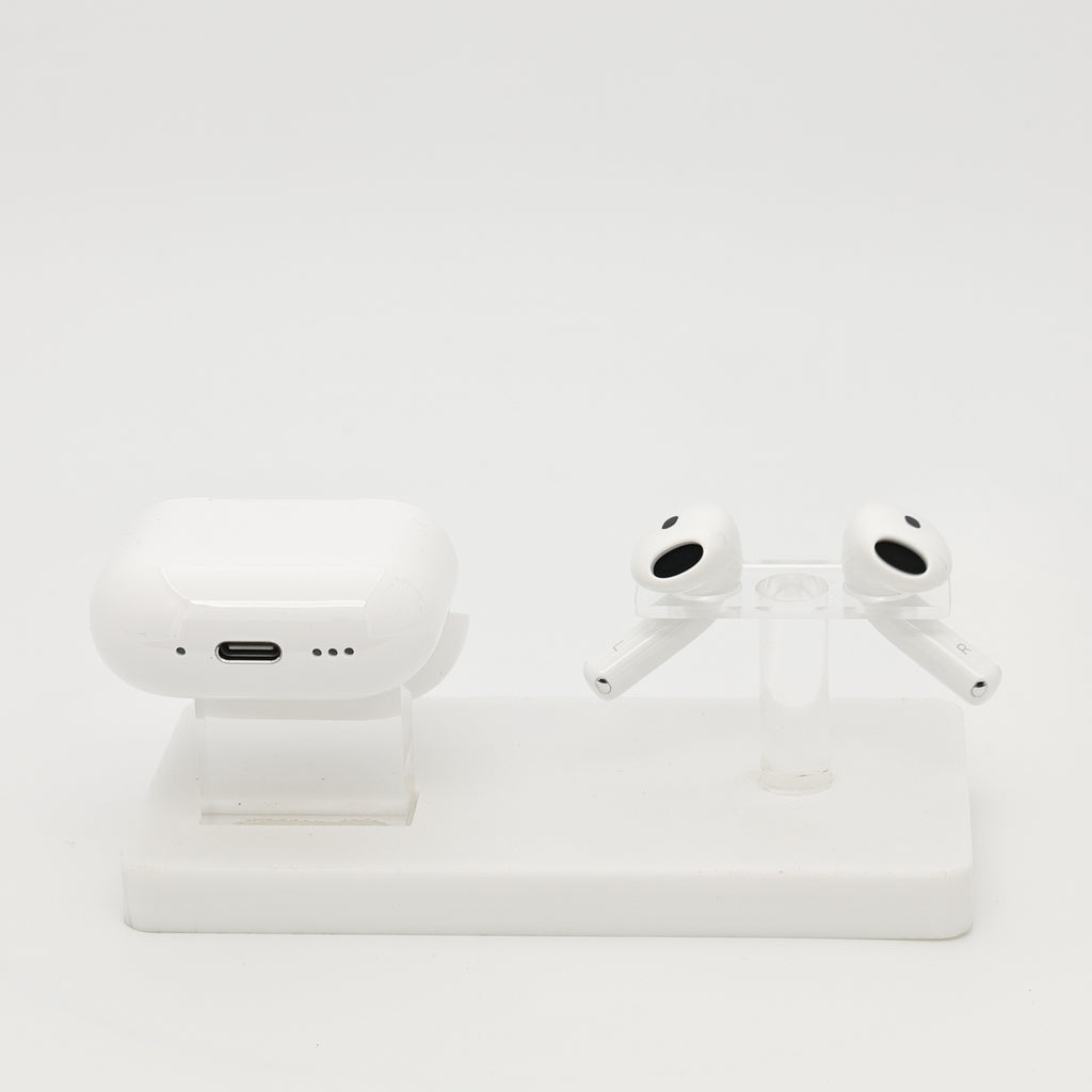 99新 Apple AirPods 5 白色