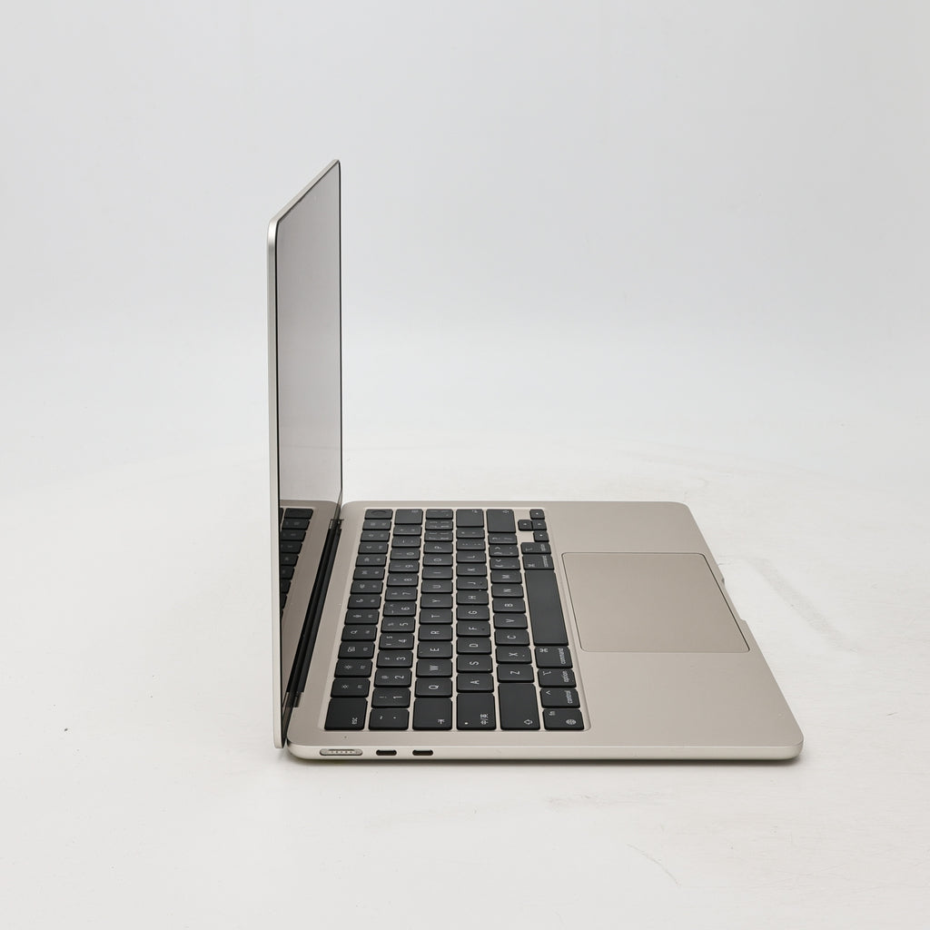 95新 Apple MacBook Air 22年 13寸 M2（8+8核） 8G RAM 256G SSD 星光色