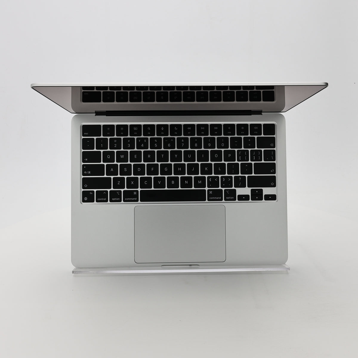 95新 Apple MacBook Air 22年 13寸 M2（8+8核） 8G RAM 512G SSD 銀色