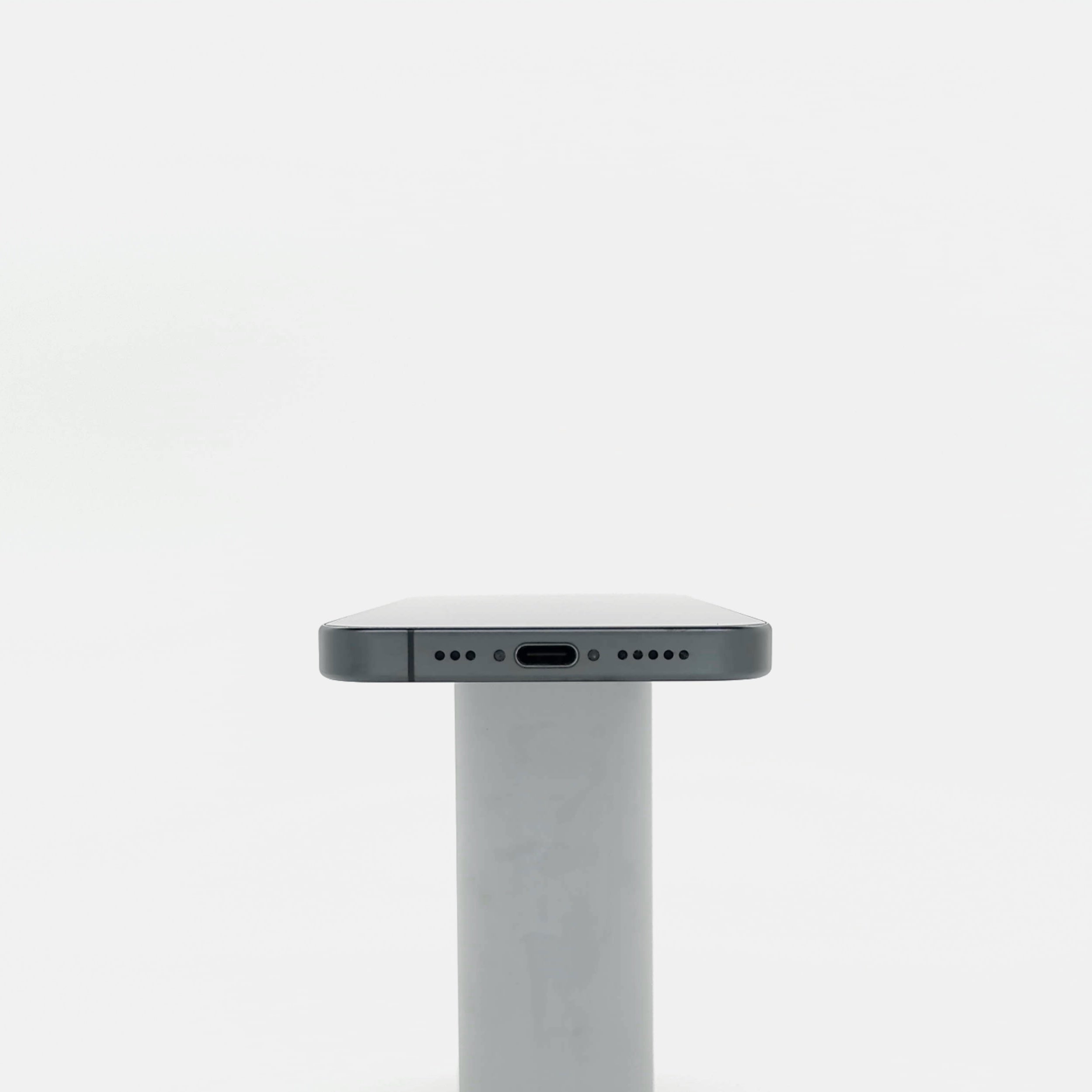 95新 Apple iPhone 15 Pro 128G 黑色鈦金屬 中國大陸版