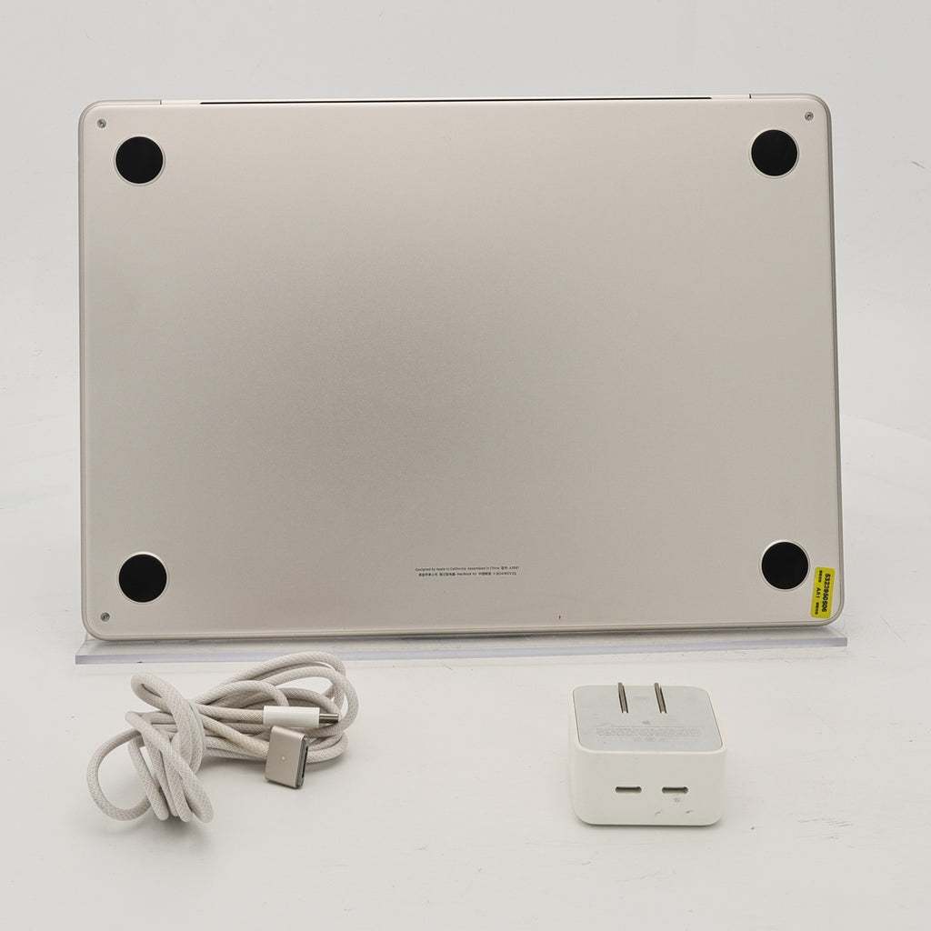 99新 Apple MacBook Air 22年 13寸 M2（8+10核） 8G RAM 512G SSD 星光色