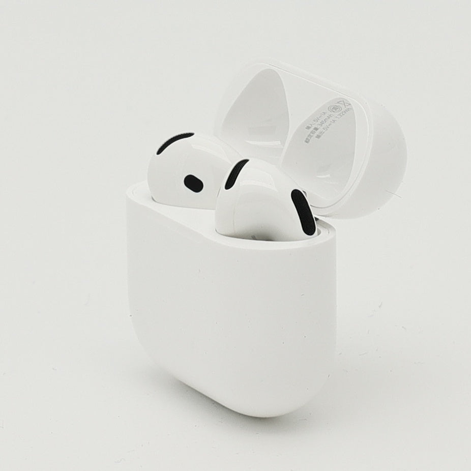 99新 Apple AirPods 4 (不支持主動降噪) 白色