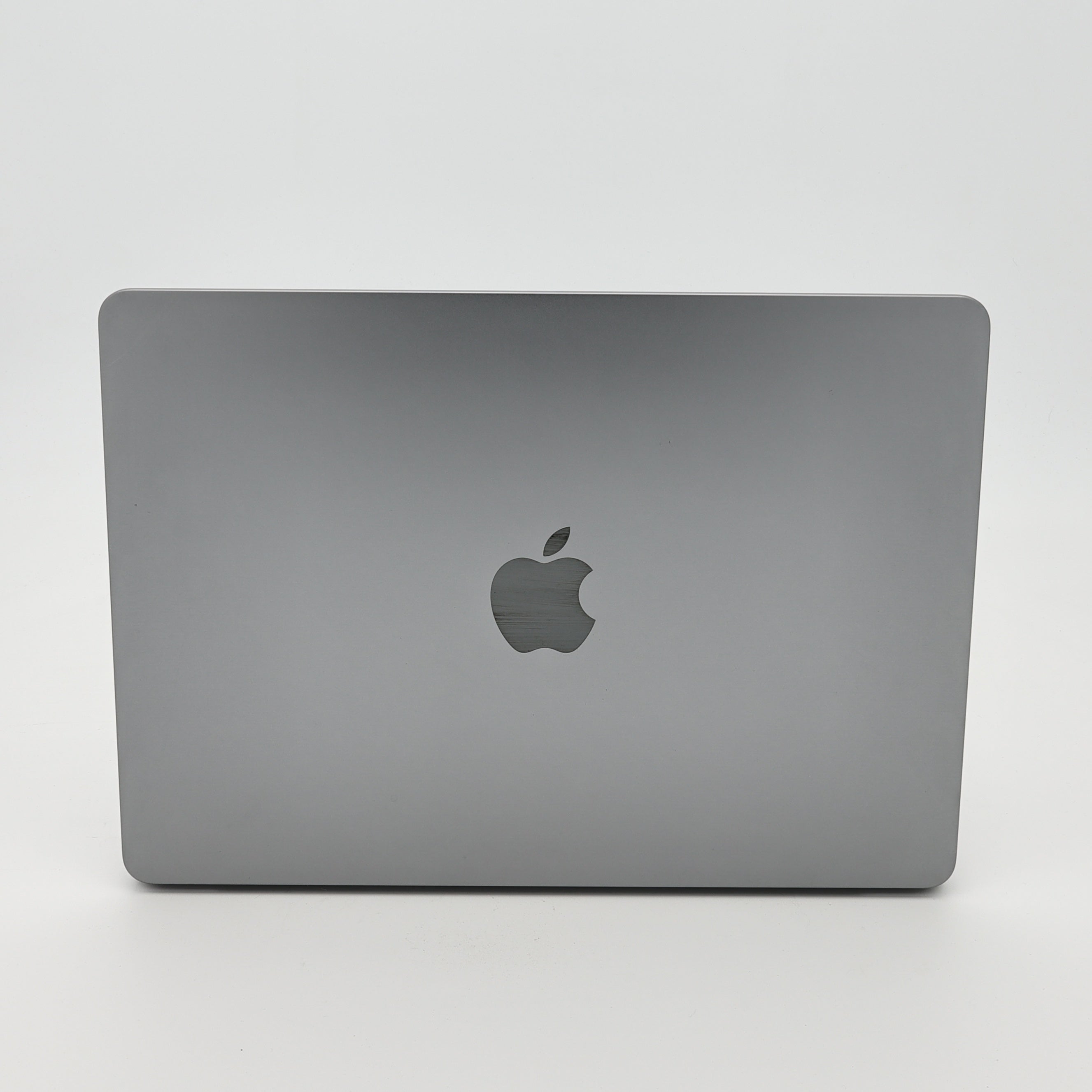 95新 Apple MacBook Air 22年 13寸 M2（8+8核） 16G RAM 256G SSD 深空灰色