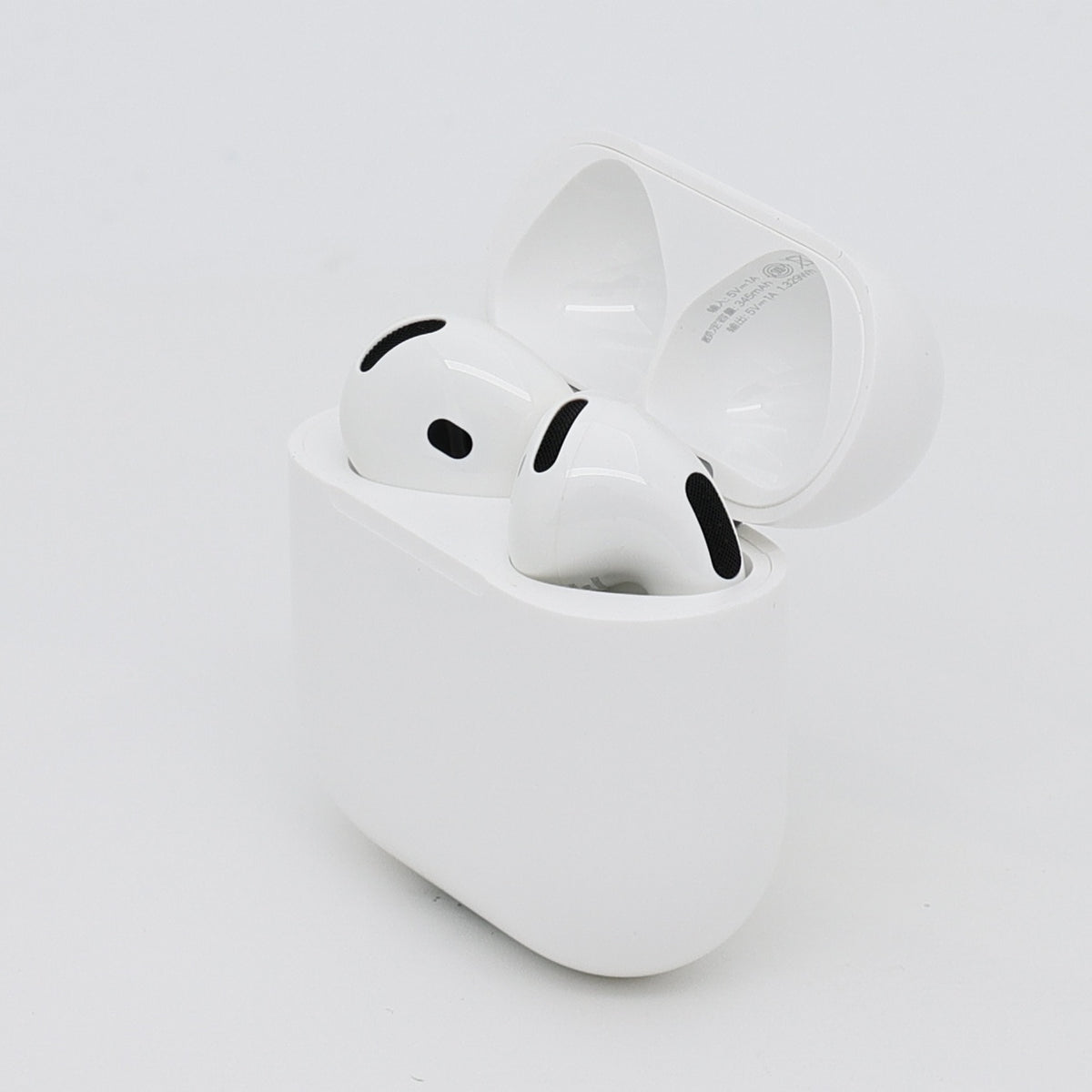 99新 Apple AirPods 4 (不支持主動降噪) 白色