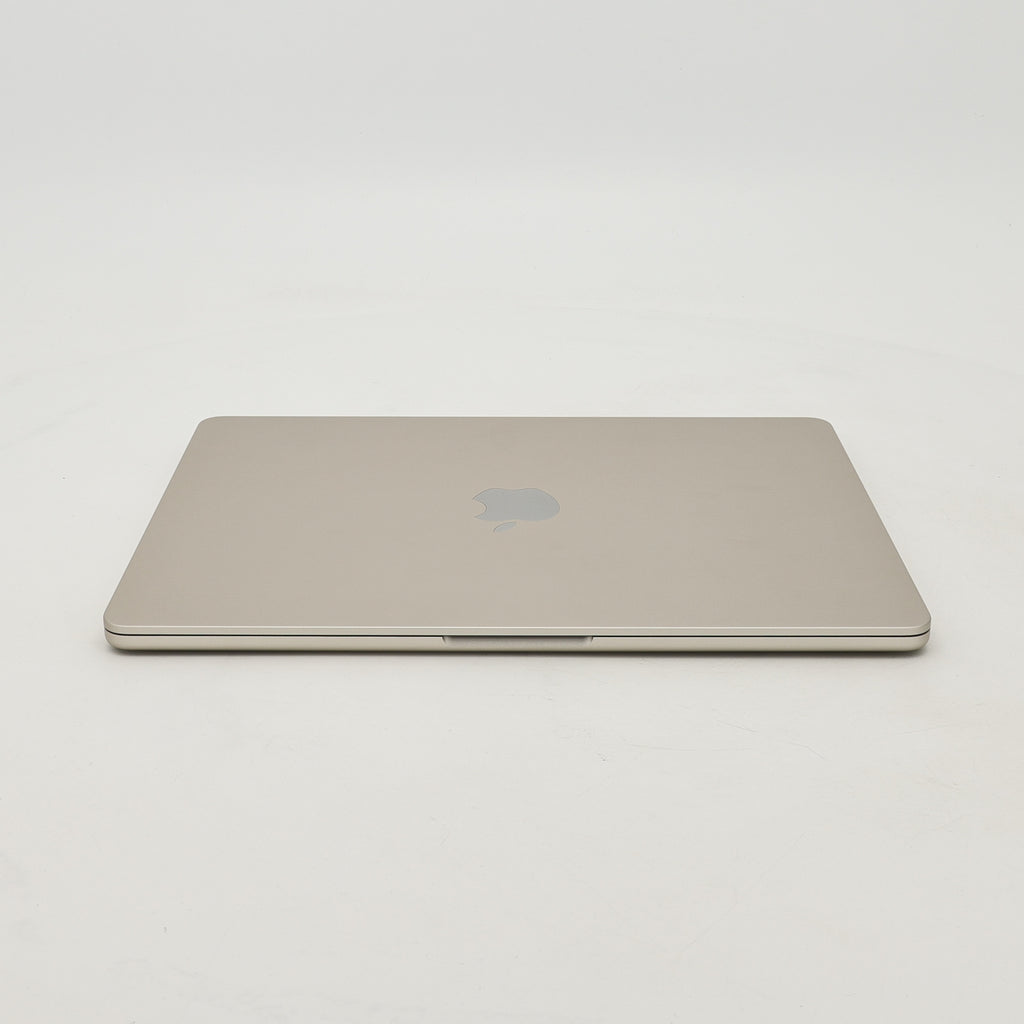 95新 Apple MacBook Air 24年 13寸 M3（8+8核） 8G RAM 256G SSD 星光色