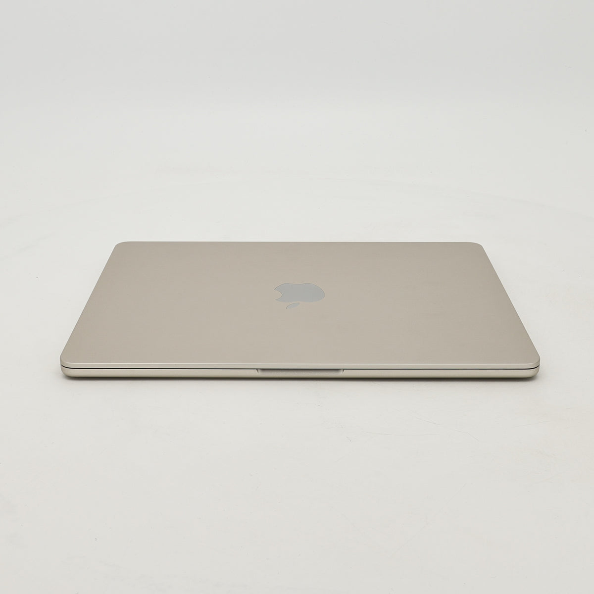95新 Apple MacBook Air 24年 13寸 M3（8+8核） 8G RAM 256G SSD 星光色