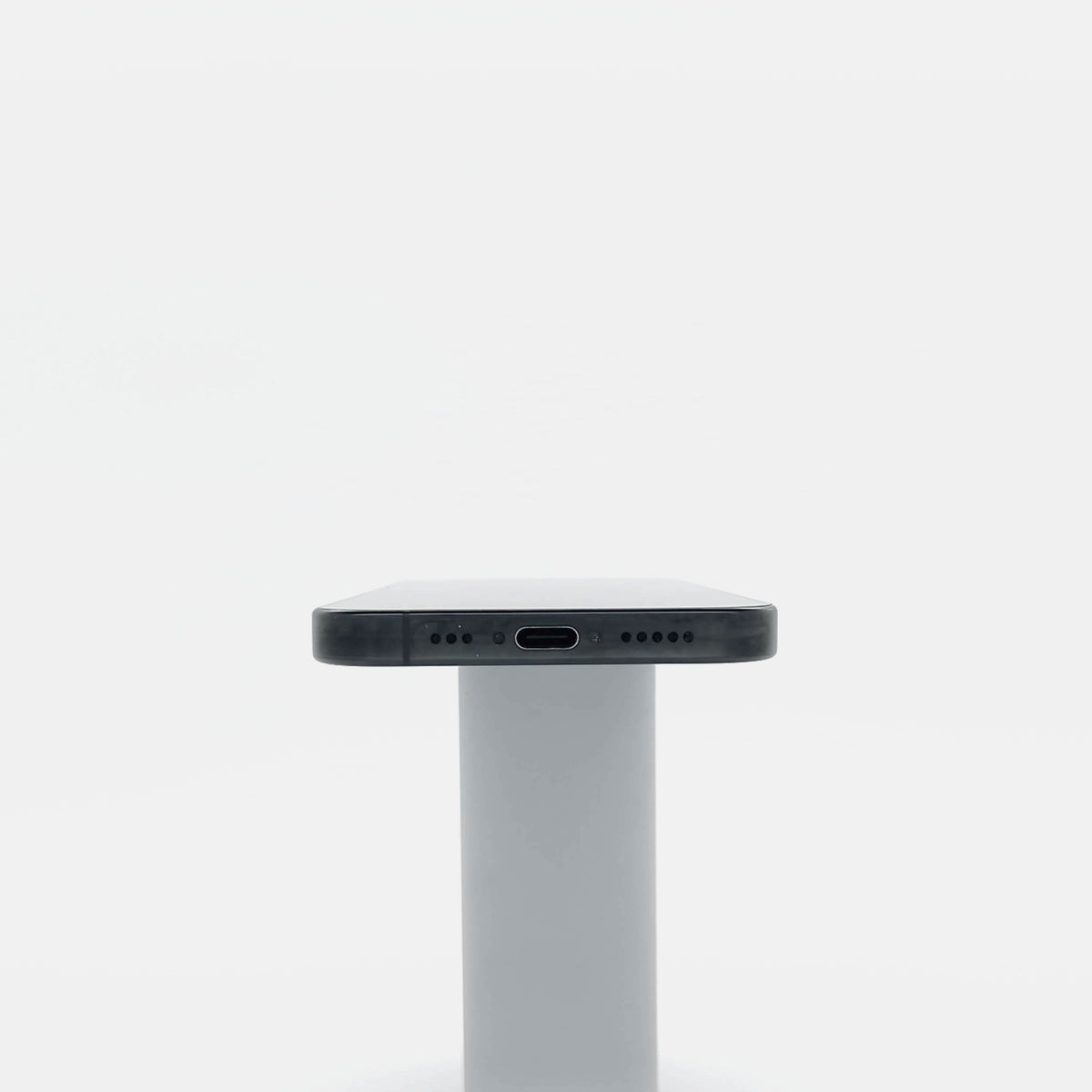95新 Apple iPhone 16 Pro 128G 黑色鈦金屬 中國大陸版