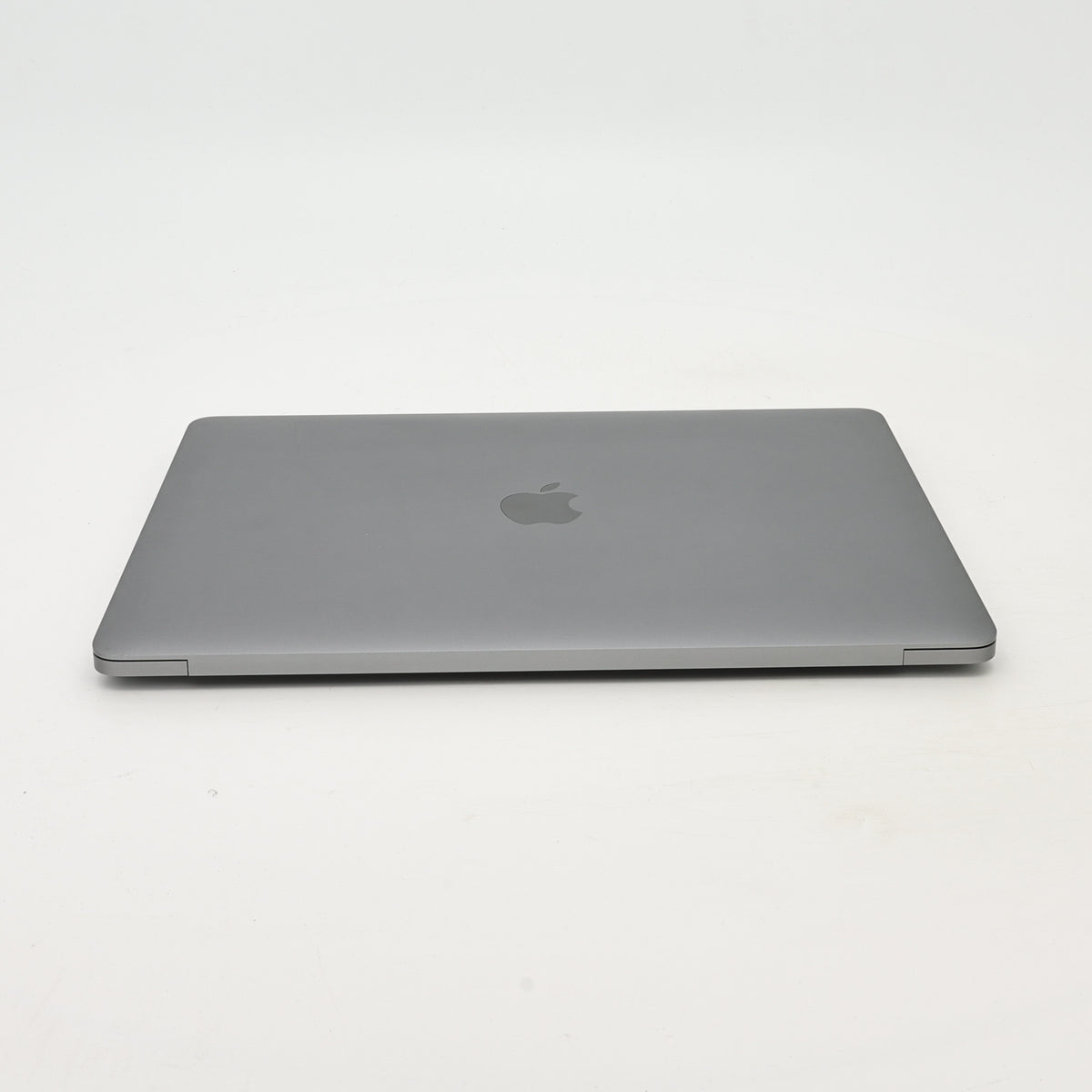95新 Apple MacBook Pro 22年 13寸 M2（8+10核） 8G RAM 512G SSD 深空灰色