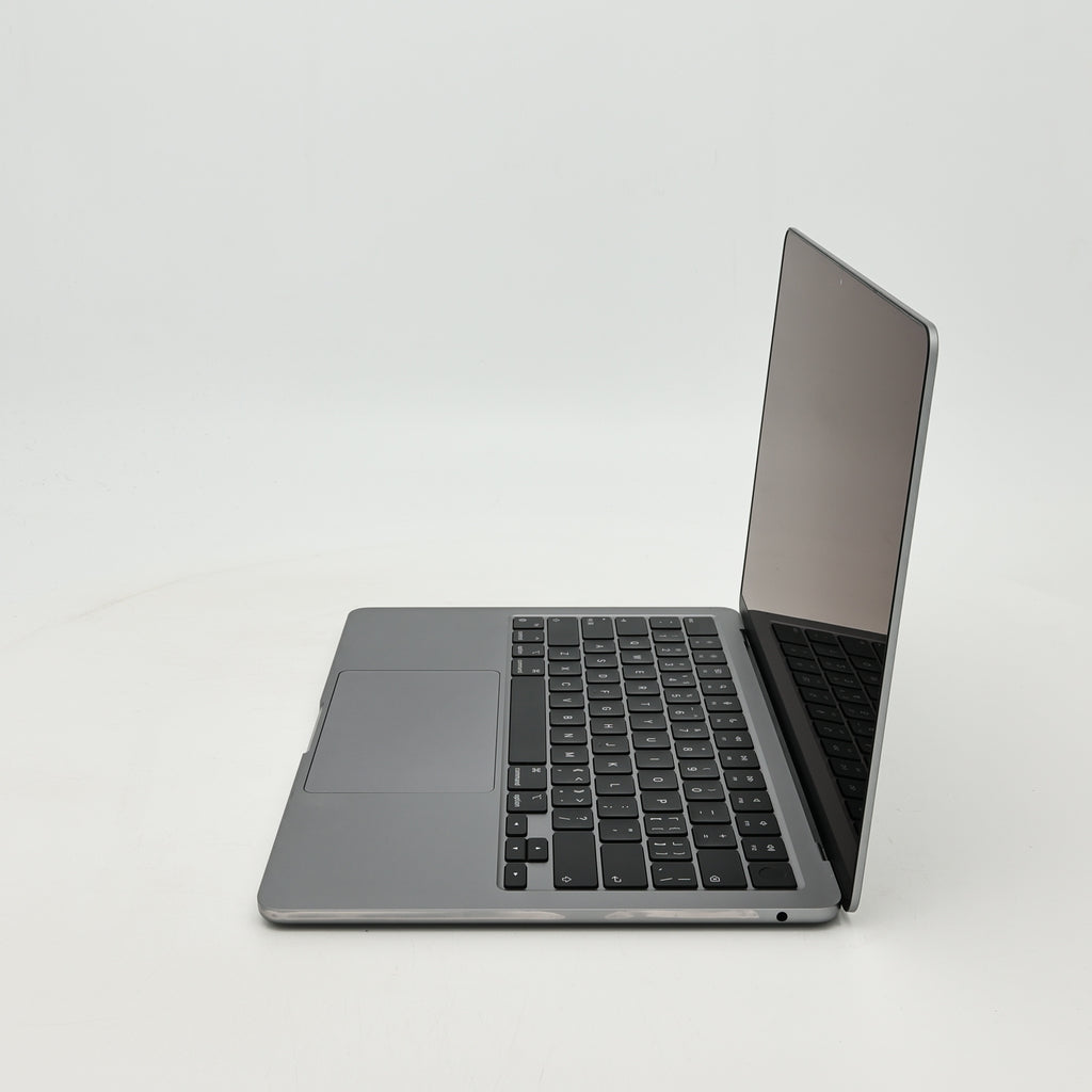 99新 Apple MacBook Air 22年 13寸 M2（8+8核） 8G RAM 256G SSD 深空灰色