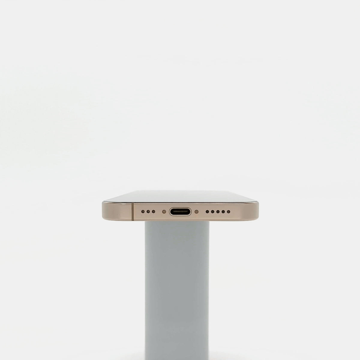 95新 Apple iPhone 16 Pro 128G 沙漠色鈦金屬 中國大陸版