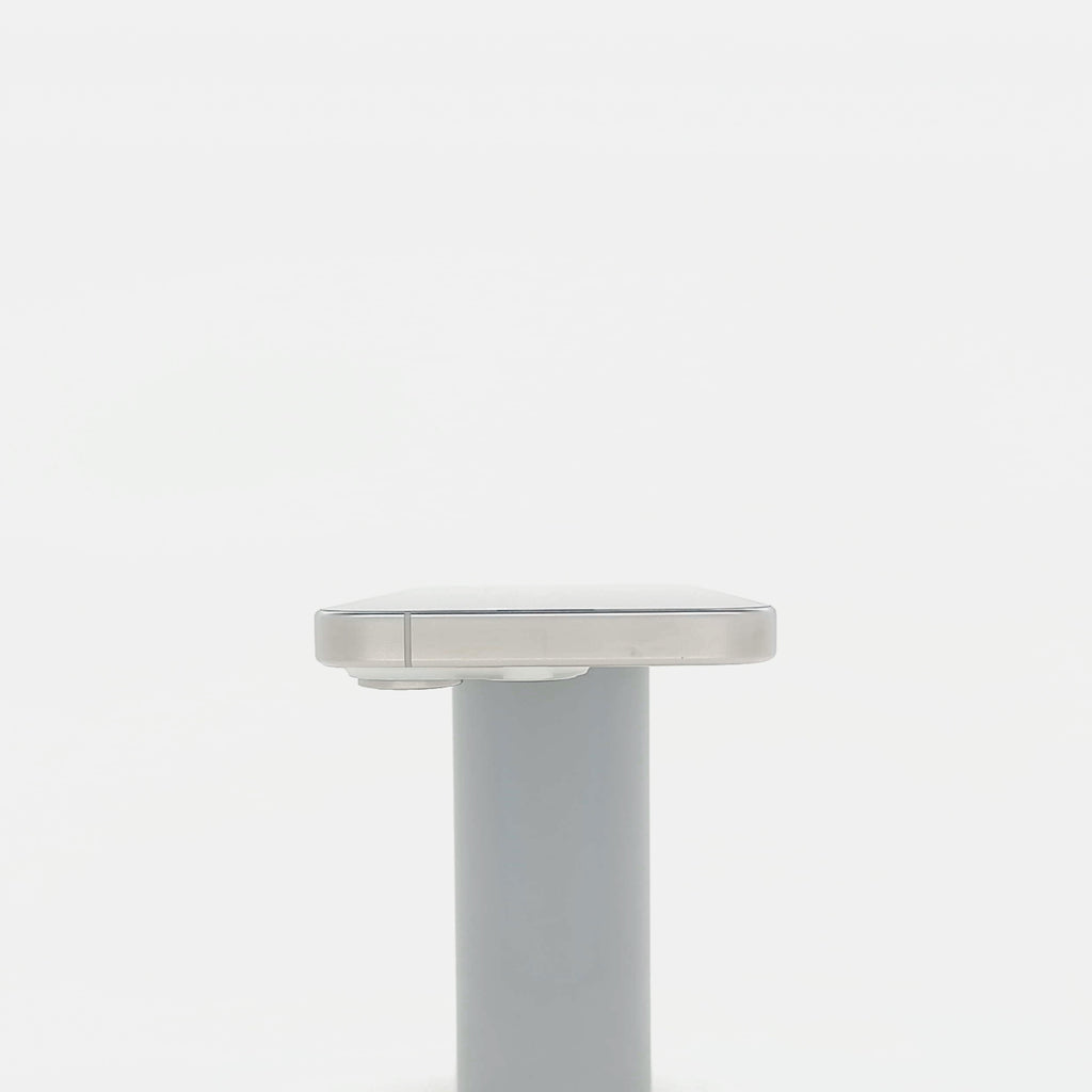 95新 Apple iPhone 15 Pro 256G 白色鈦金屬 中國大陸版