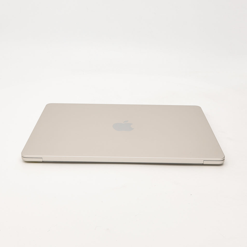 95新 Apple MacBook Air 24年 13寸 M3（8+8核） 8G RAM 256G SSD 星光色